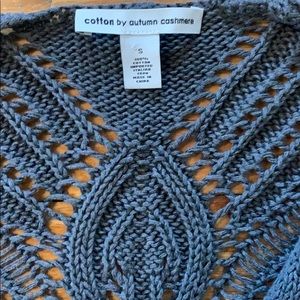 Sweater with embroidery on the back